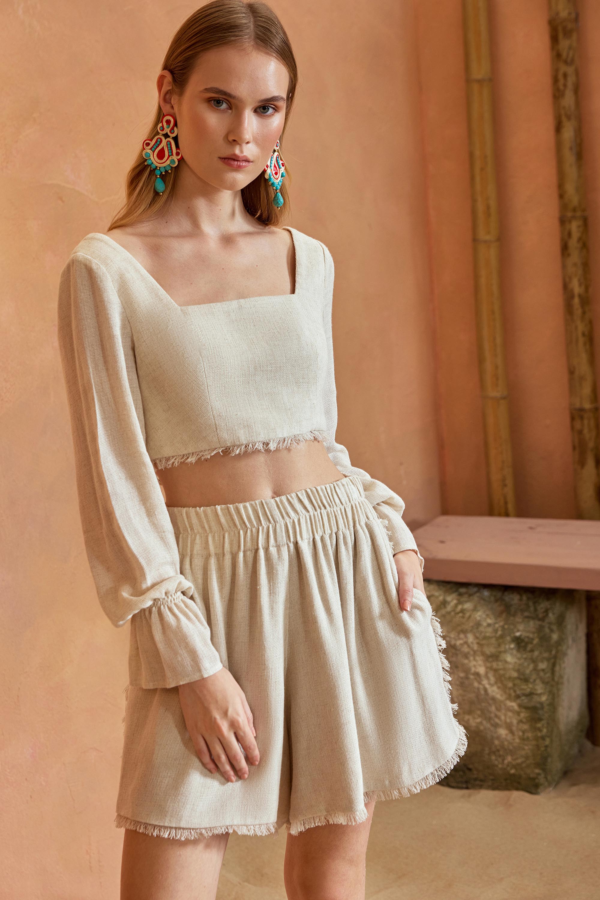 Venice Loose Fit Elastic Waist Mini Shorts - Beige