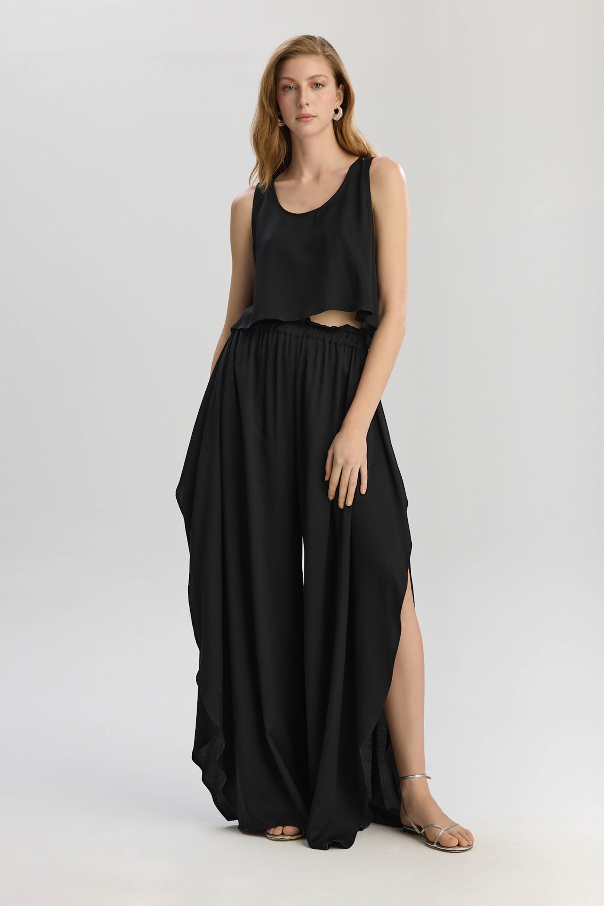 Soho Loose Fit Elastic Waist Long Pants - Black
