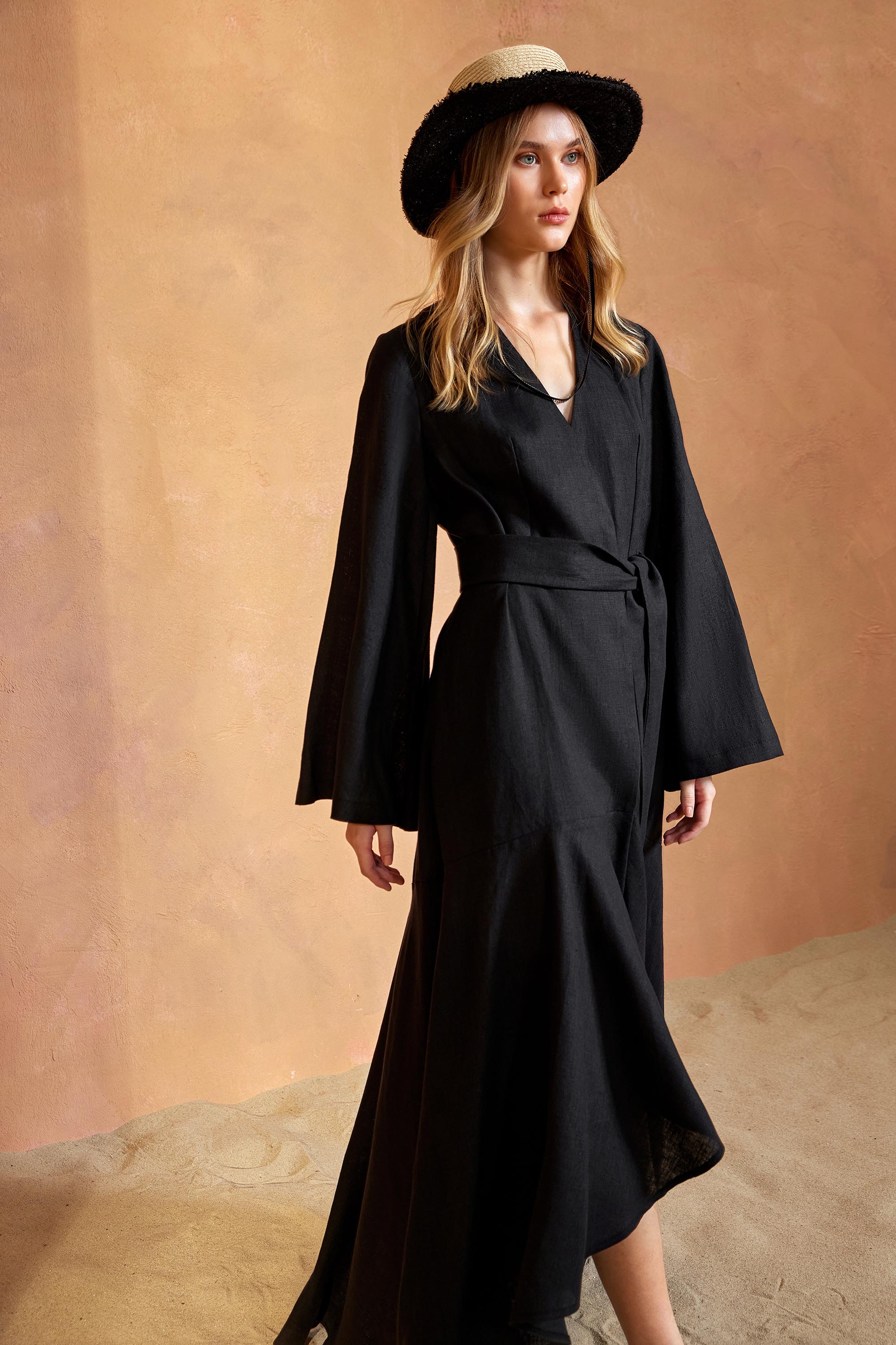 Monte Carlo Loose Fit V Neck Long Dress - Black