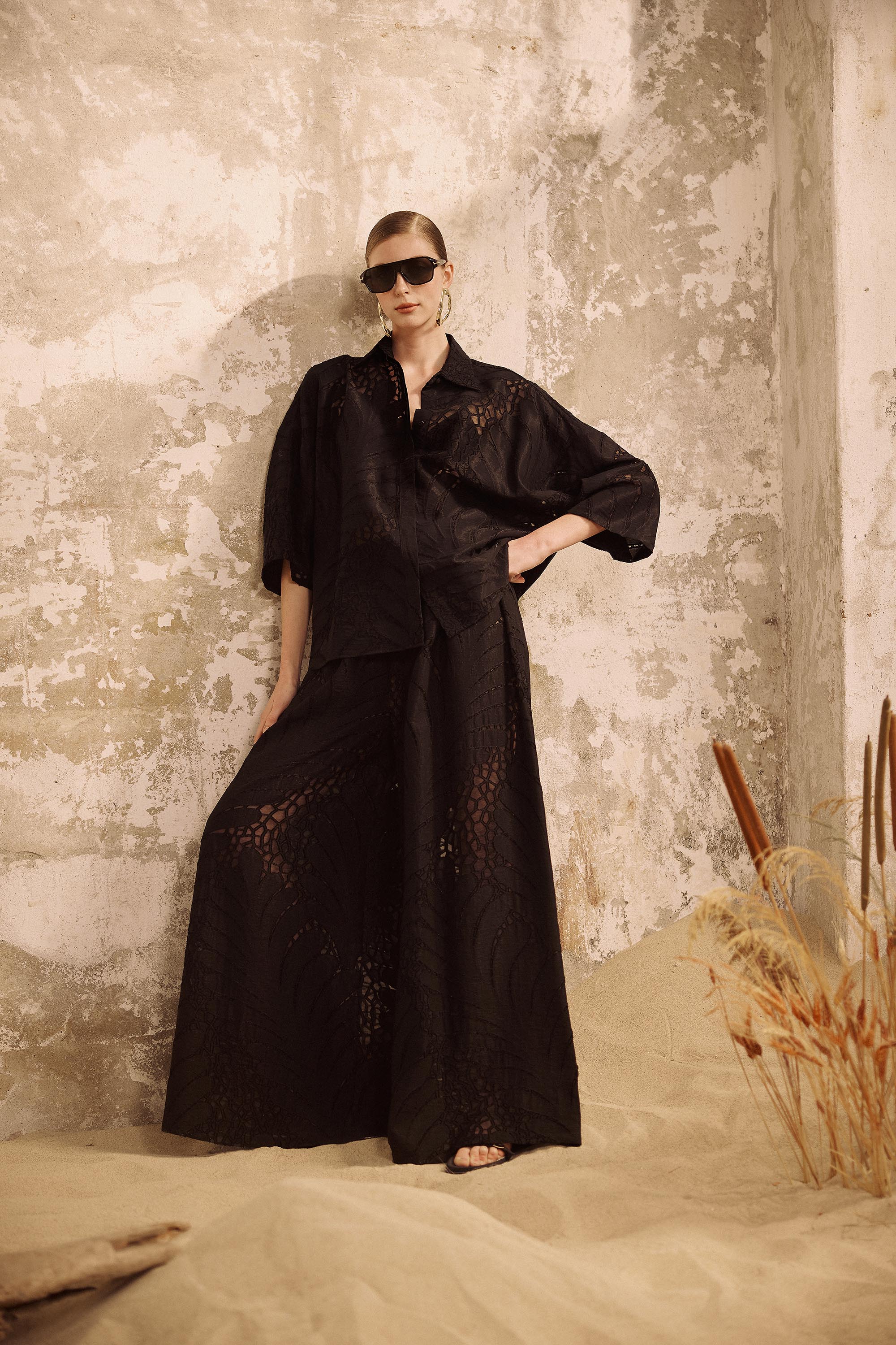 Victoria Oversize Long Shirt - Black