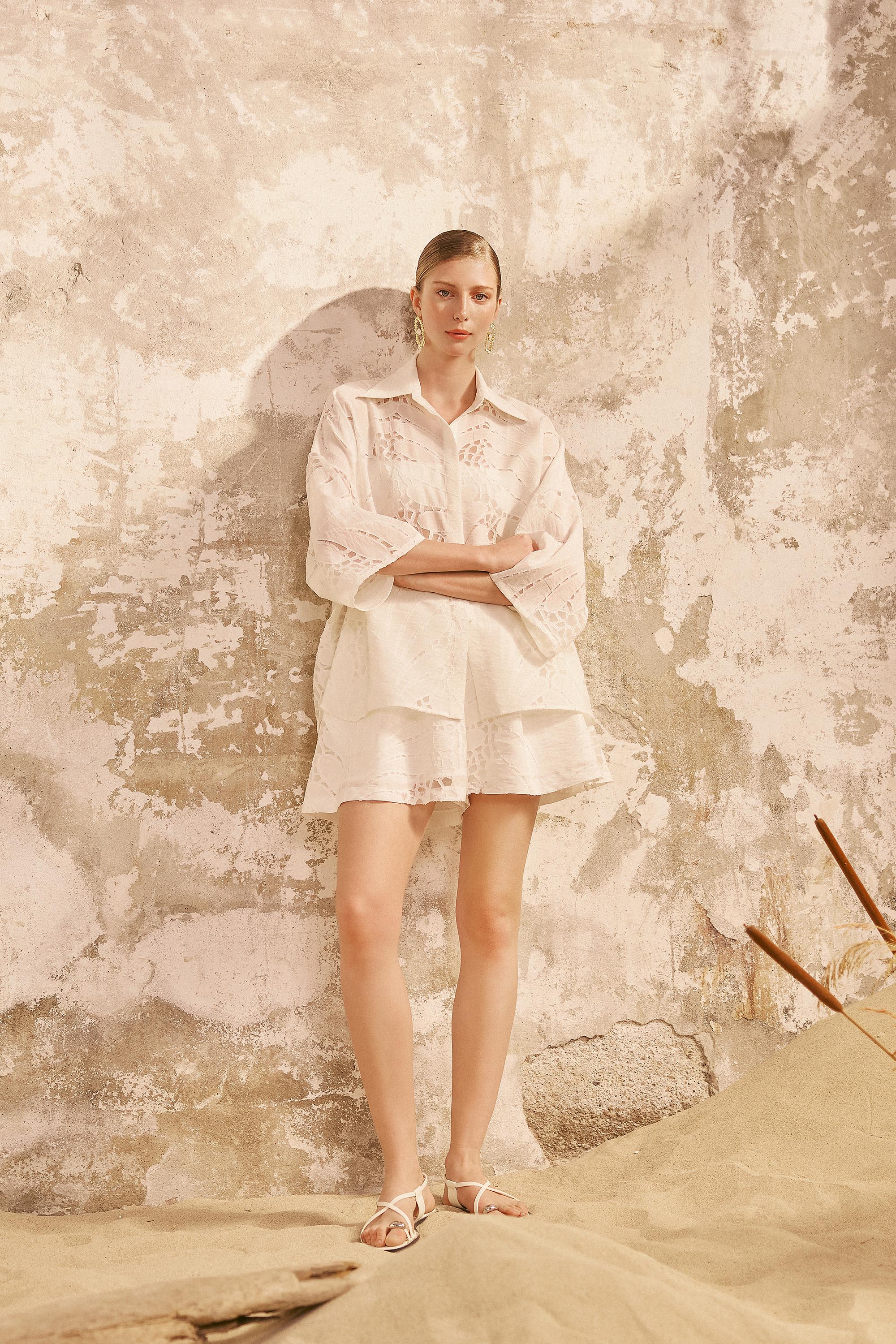 Victoria Oversize Long Fit Shirt - White